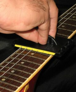 Alternative view of Čistič gitarových strún